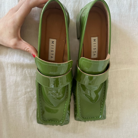 MIISTA Serena Green Olive Flats - Picture 3 of 6